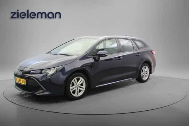 Toyota Corolla (2022) thumbnail 4