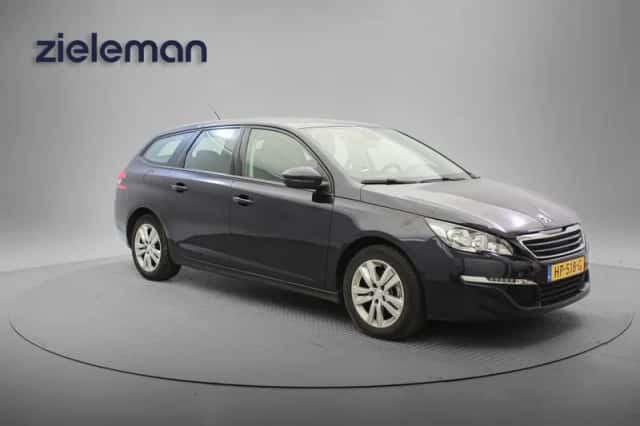 Peugeot 308 (2015) thumbnail 1