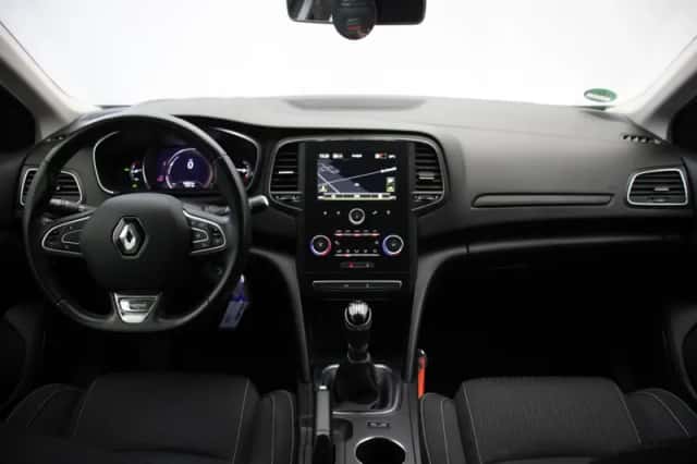 Renault Mégane (2019) thumbnail 2