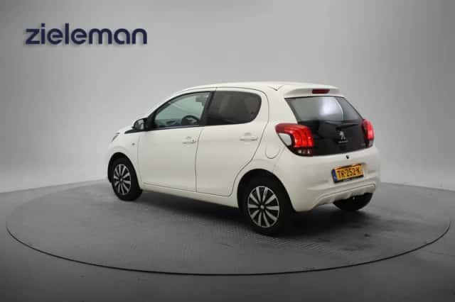 Peugeot 108 (2018) thumbnail 3