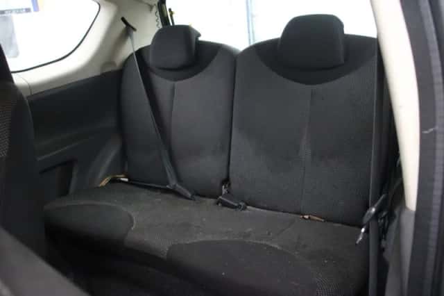 Toyota Aygo (2009) thumbnail 6