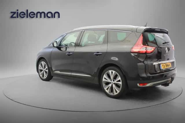 Renault Grand Scénic (2017) thumbnail 3
