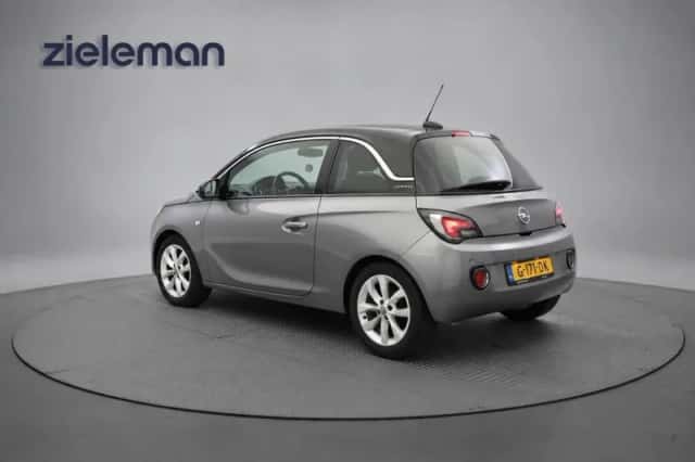 Opel Adam (2019) thumbnail 3