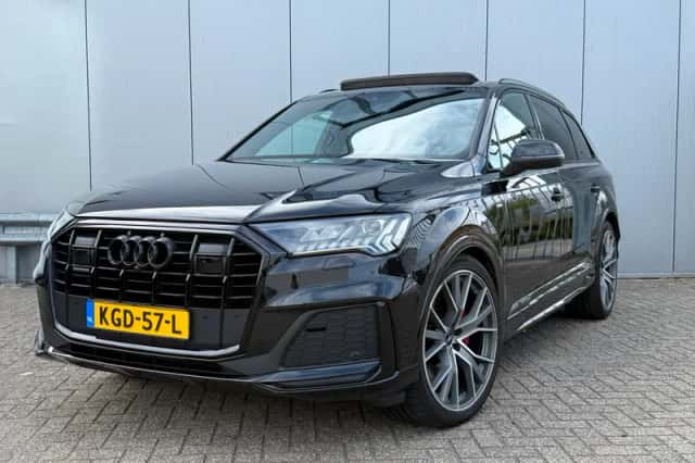 Audi Q7 (2020) thumbnail 1