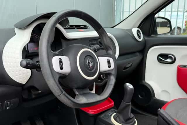 Renault Twingo (2016) thumbnail 6