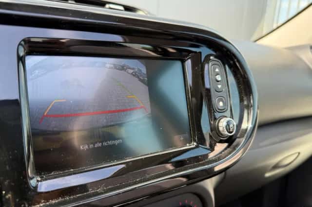 Renault Twingo (2015) thumbnail 5