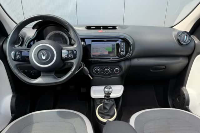 Renault Twingo (2015) thumbnail 6