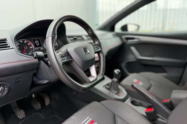 SEAT Ibiza (2019) thumbnail 4