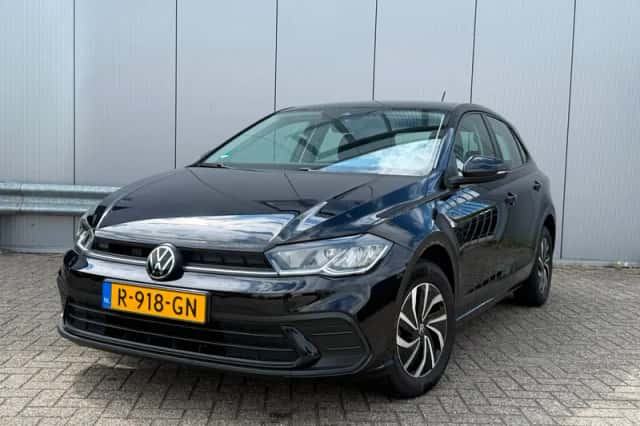 Volkswagen Polo (2022) thumbnail 1