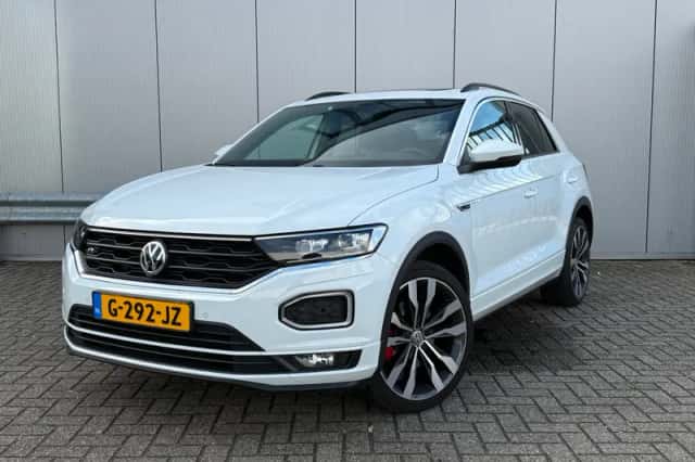 Volkswagen T-Roc (2019) thumbnail 1