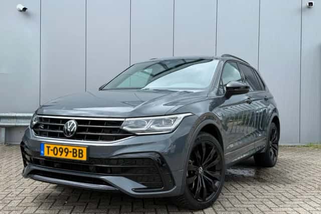 Volkswagen Tiguan (2023) thumbnail 1