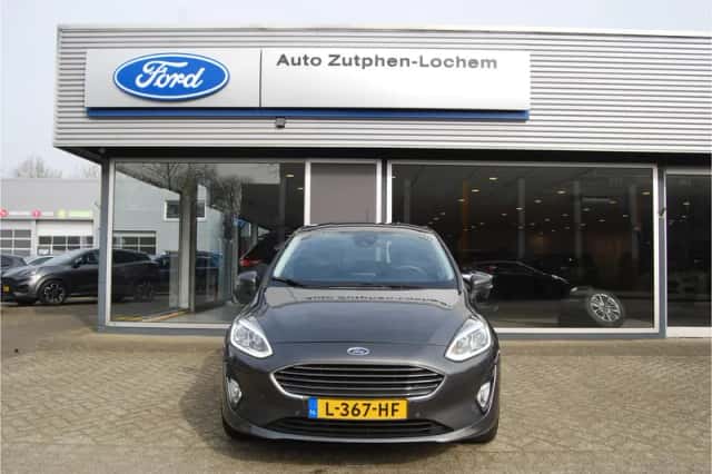 Ford Fiesta (2018) thumbnail 2