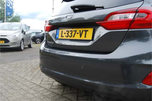 Ford Fiesta (2017) thumbnail 6