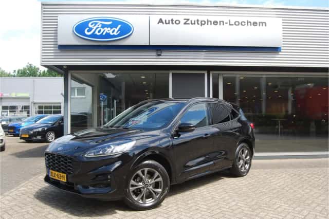 Ford Kuga (2023) thumbnail 1