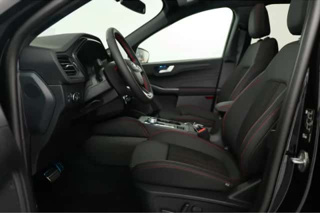 Ford Kuga (2026) thumbnail 3