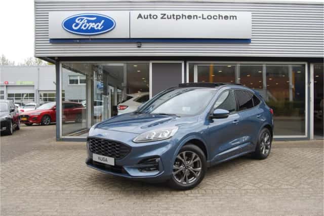 Ford Kuga (2022) thumbnail 1