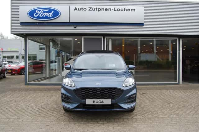 Ford Kuga (2022) thumbnail 3