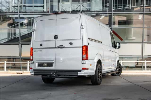 Volkswagen Crafter (2024) thumbnail 5