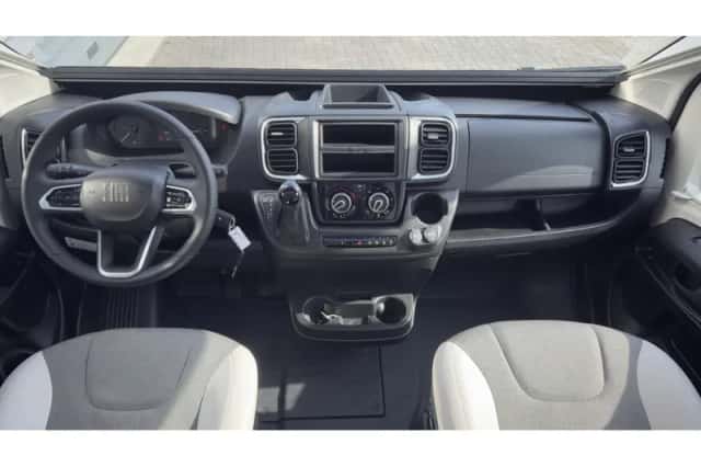 Adria Compact (2026) thumbnail 6