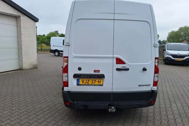 Renault Master (2021) thumbnail 3