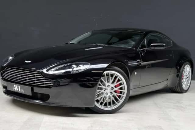 Aston Martin V8 Vantage (2026) thumbnail 1