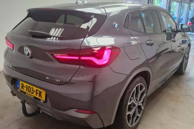 BMW X2 (2021) thumbnail 6