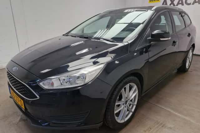 Ford Focus (2018) thumbnail 1