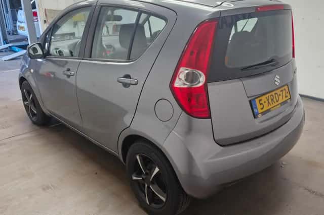 Suzuki Splash (2014) thumbnail 6