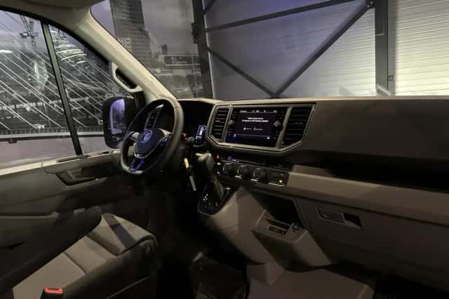 Volkswagen Crafter (2024) thumbnail 12