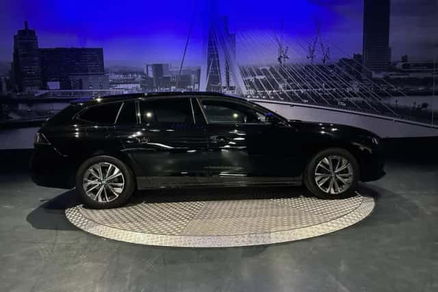Peugeot 508 (2023) thumbnail 2