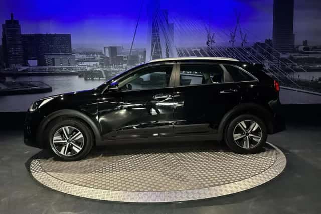 Kia Niro (2020) thumbnail 8