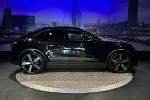 Porsche Macan (2025) thumbnail 37