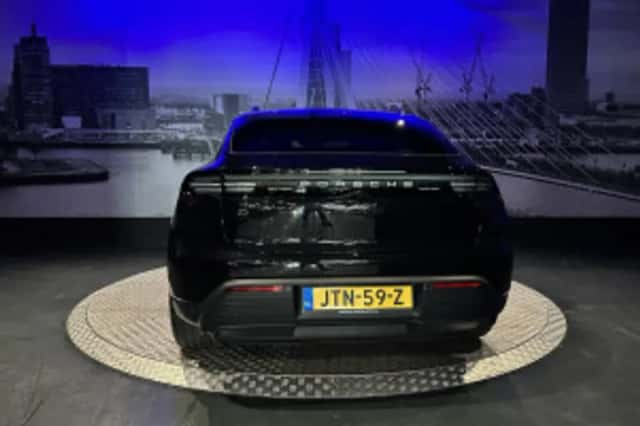Porsche Macan (2025) thumbnail 46