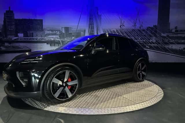 Porsche Macan (2025) thumbnail 7