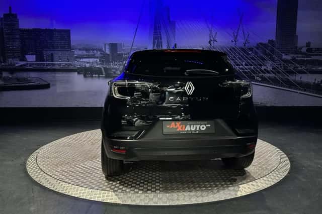 Renault Captur (2025) thumbnail 11