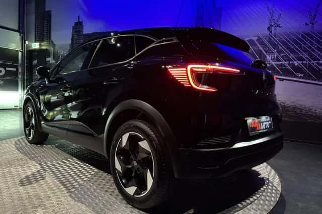 Renault Captur (2025) thumbnail 24