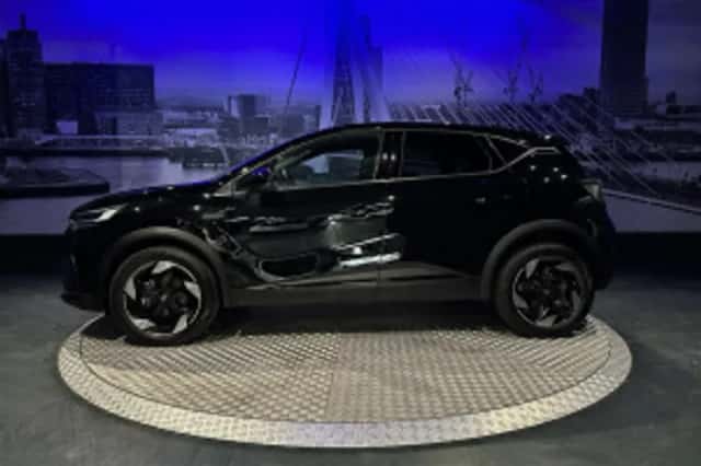 Renault Captur (2025) thumbnail 36