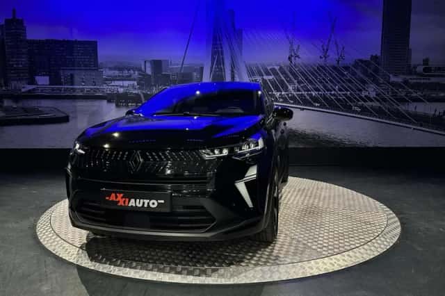Renault Captur (2025) thumbnail 6