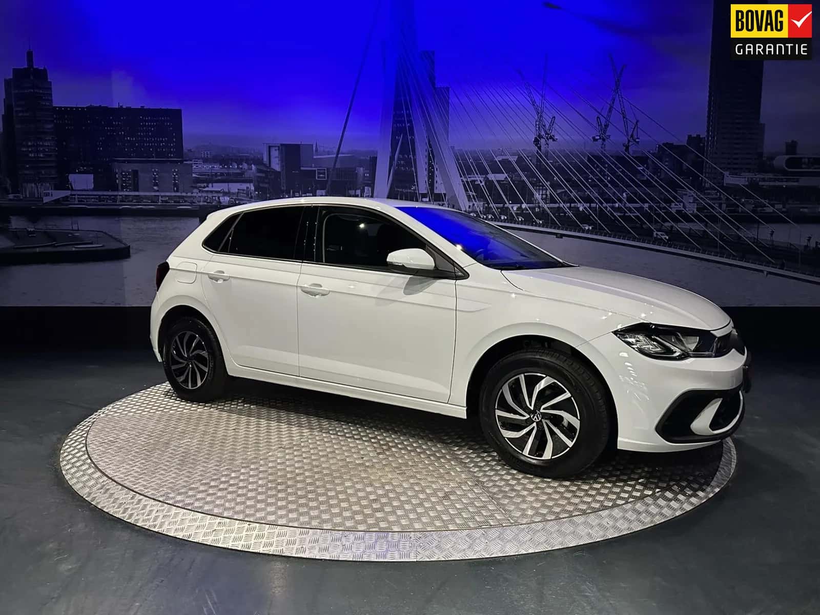 Volkswagen Polo (2025) — foto 1