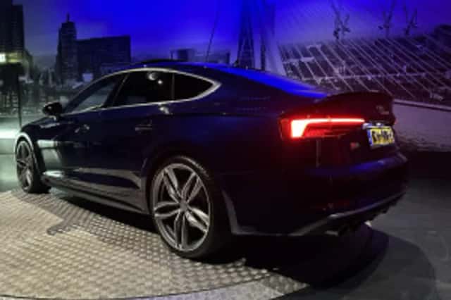 Audi S5 (2017) thumbnail 60