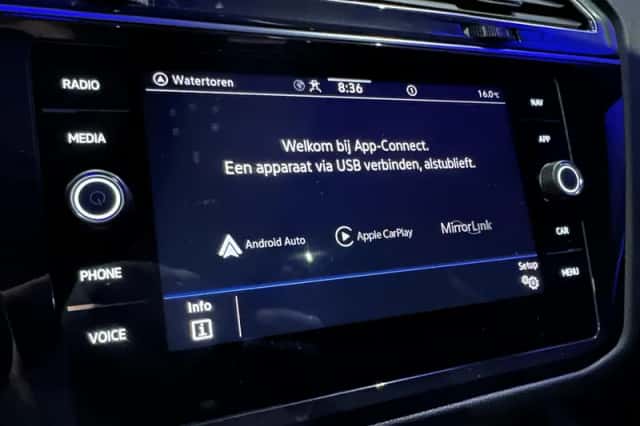 Volkswagen Tiguan (2021) thumbnail 21