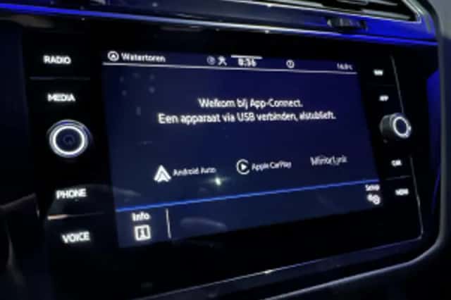 Volkswagen Tiguan (2021) thumbnail 56