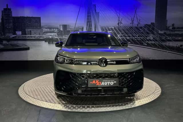 Volkswagen Tiguan (2026) thumbnail 3