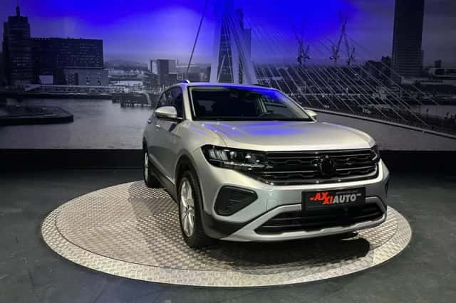 Volkswagen T-Cross (2024) thumbnail 4