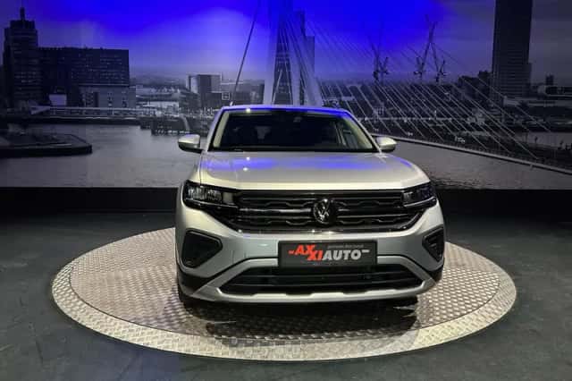 Volkswagen T-Cross (2024) thumbnail 5