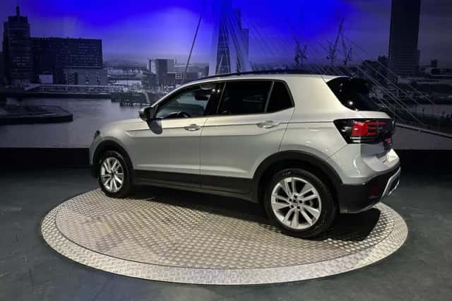Volkswagen T-Cross (2024) thumbnail 6