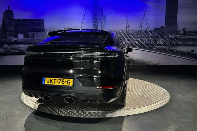 Porsche Cayenne (2025) thumbnail 12