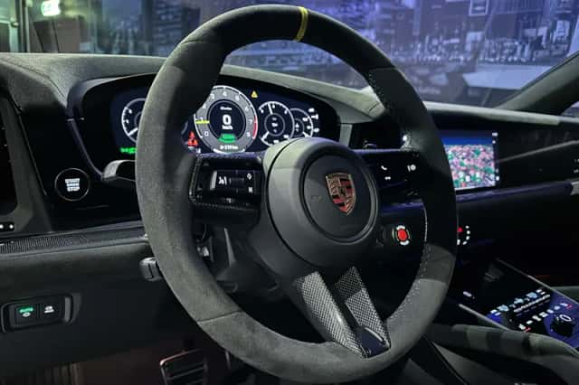 Porsche Cayenne (2025) thumbnail 16