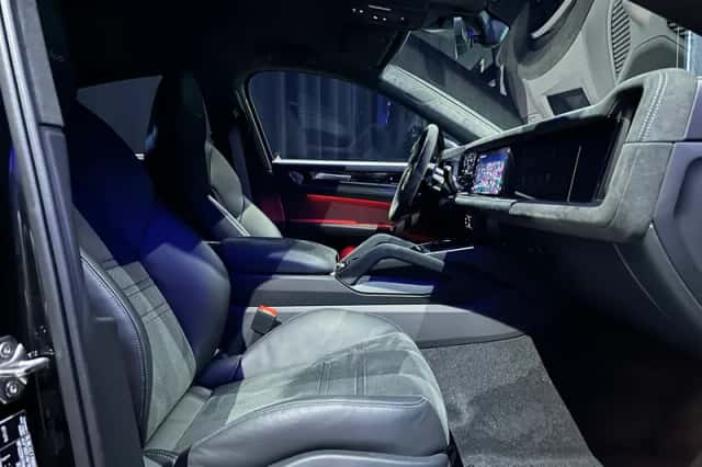 Porsche Cayenne (2025) thumbnail 38