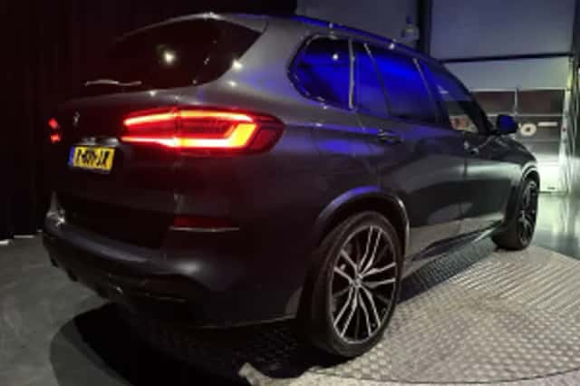 BMW X5 (2020) thumbnail 72